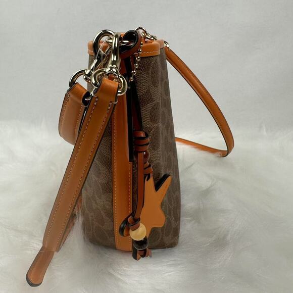 Coach City Bucket Bag Signature Canvas With Star Charm In Tan/Bright Mand CBH74 - Picture 3 of 10